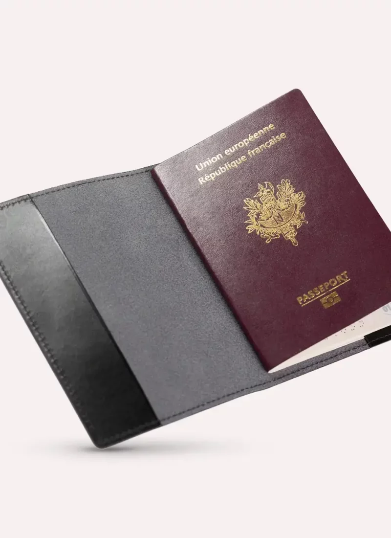 Porte Passeport Cuir Noir Daguet